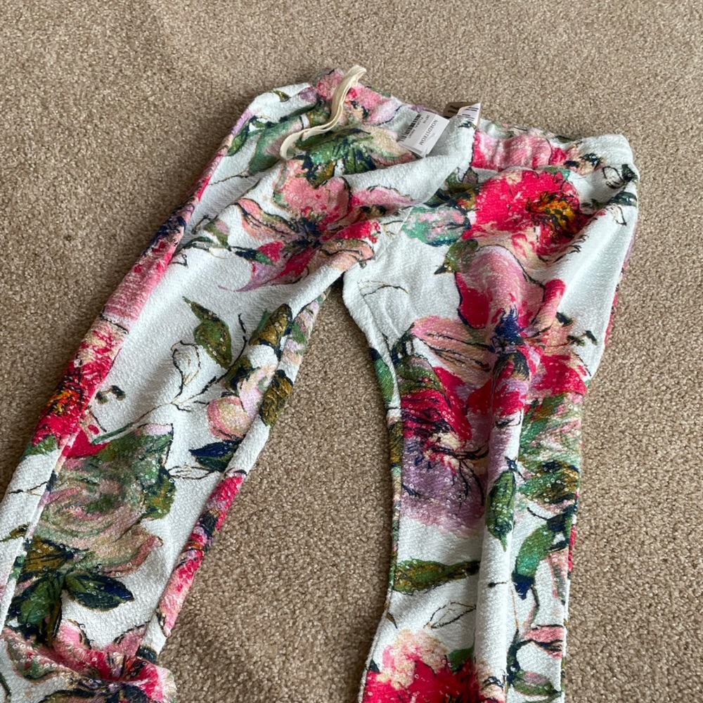 FLORAL JOGGERS